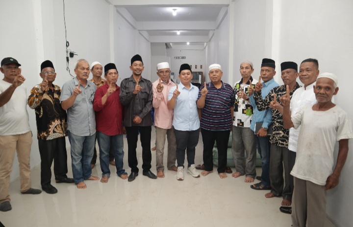 Dukungan Adat