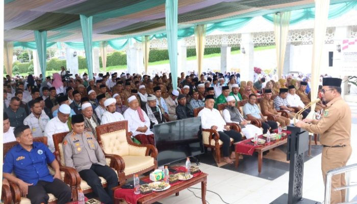 Plt Bupati Tapsel Dukung Deklarasi Jihad Melawan Narkoba di Masjid Agung Syahrun Nur