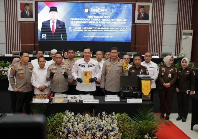 Gebuk Mafia Tanah