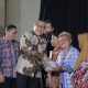 Serahkan Sertipikat