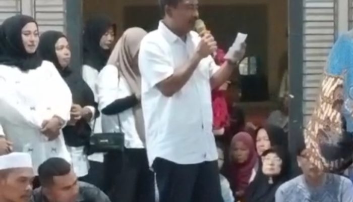 Ratusan Ibu-Ibu Relawan Nyatakan Dukungan untuk Pasangan Calon Amir Hamzah-Hasanul Jihadi