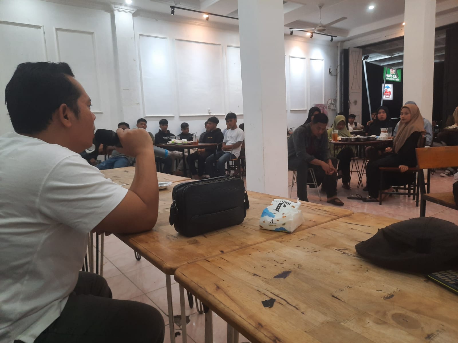 Dorong Mahasiswa Berwirausaha