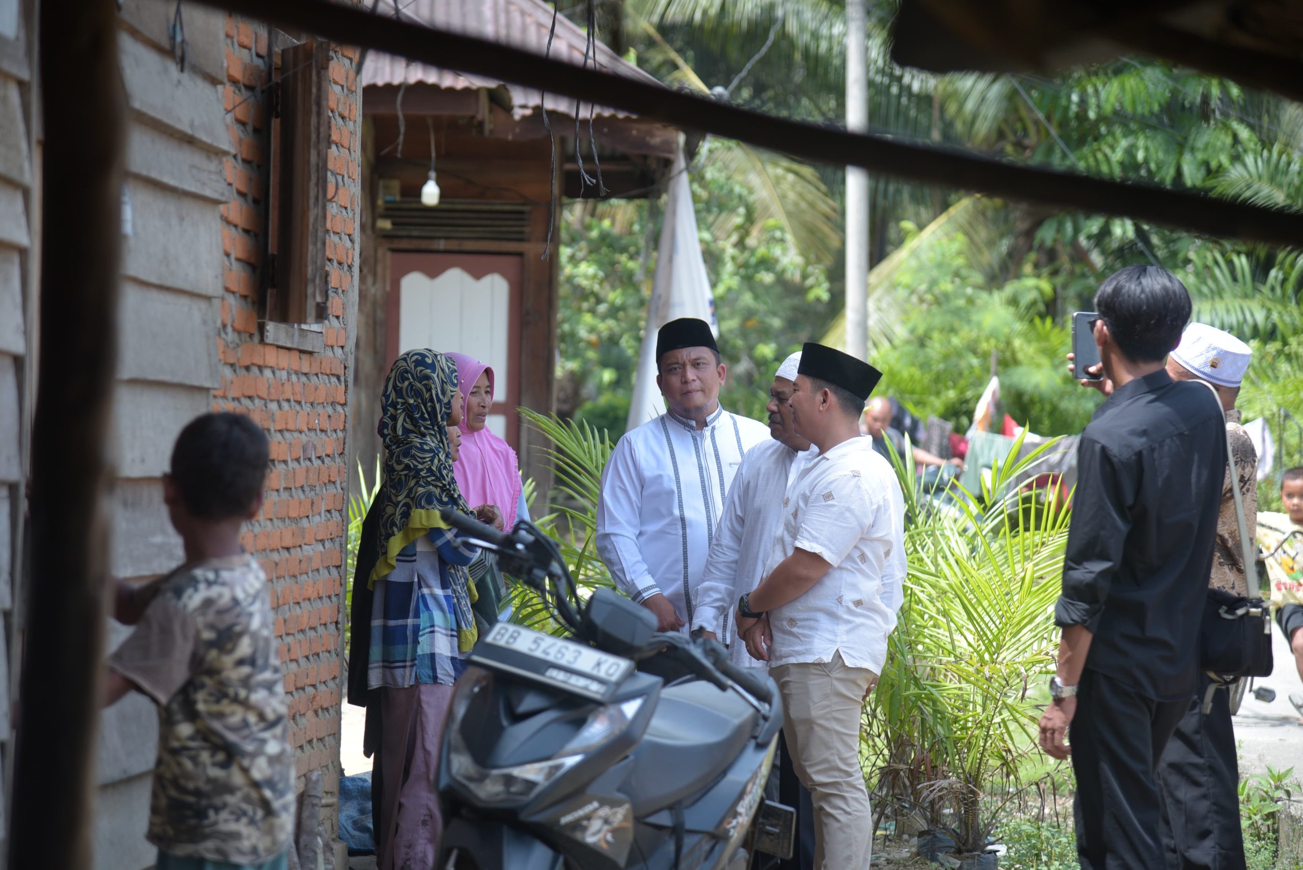 Warga Sibahotang