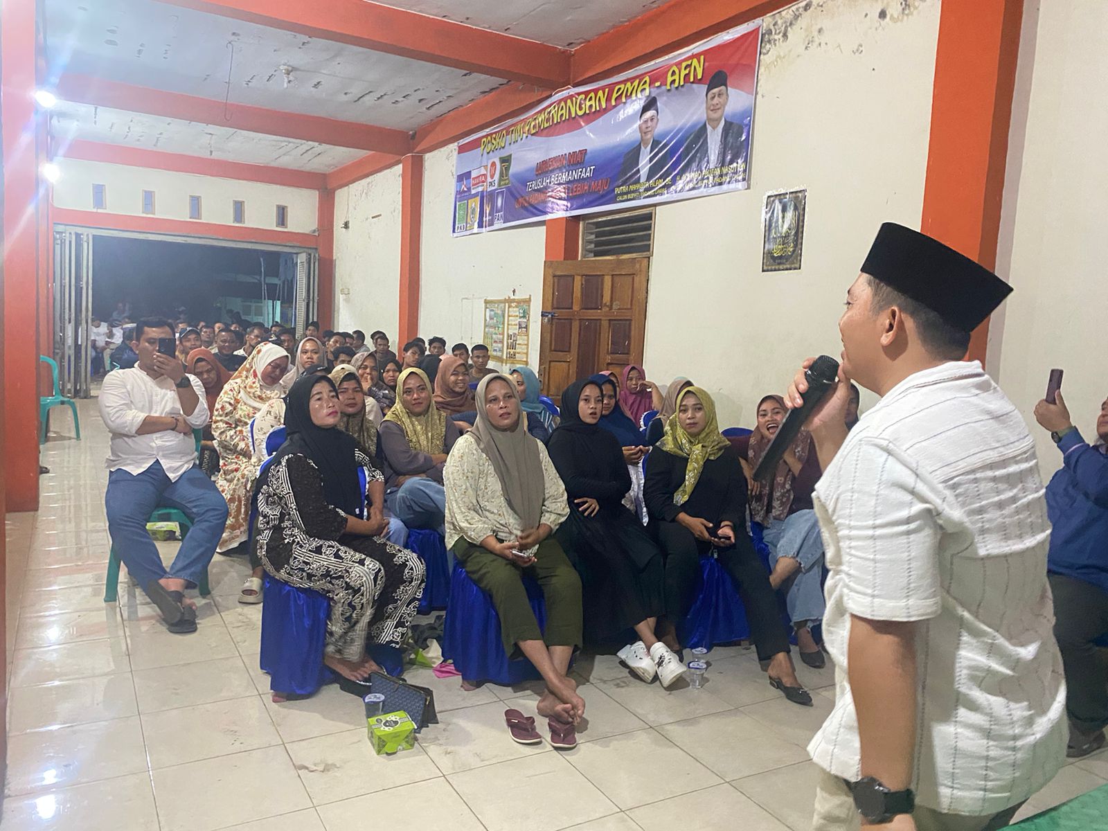 Warga Huragi