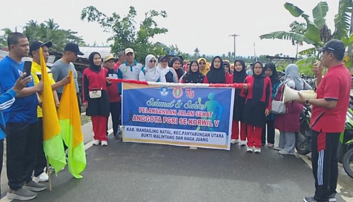 Koordinator Wilayah V Dinas Pendidikan Madina Gelar Jalan Santai Sambut Hari Guru ke-79