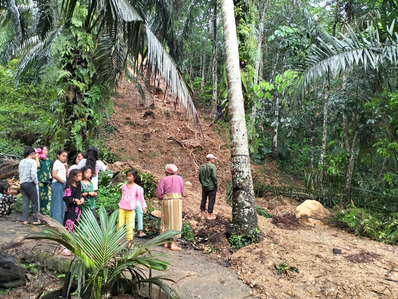 Banjir Bandang di Palas