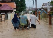 SEJUMLAH WILAYAH SUMUT BANJIR, PEMUNGUTAN SUARA PILKADA DIDUGA TERGANGGU