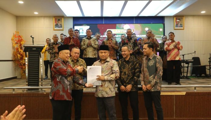 Dilantik Dekan FISIP, Sugiat Santoso Ketua Umum IKA MSP USU Periode 2024-2029