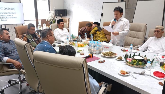 Tokoh Lintas Profesi IKABAYA Berkomitmen Membangun Padanglawas