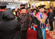 Wisuda UMSU, Busyro Muqoddas: Kampus Harus Menjadi Pelopor Gerakan Moral
