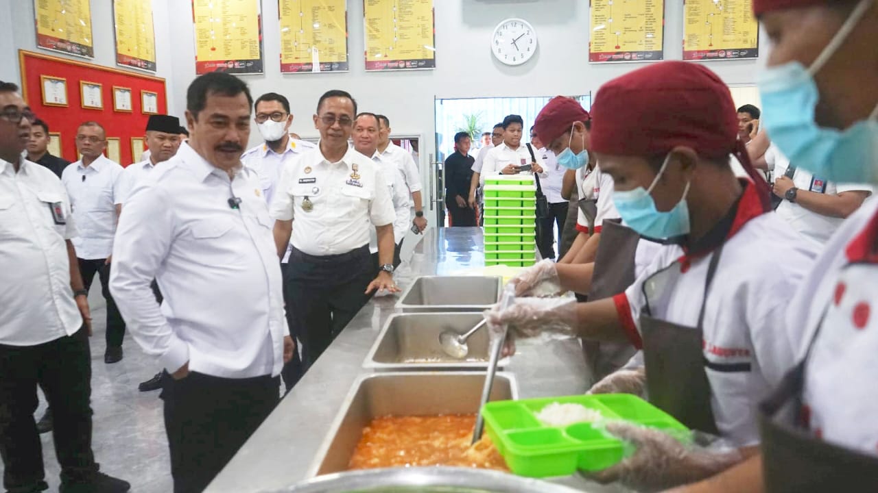 Menteri Imigrasi dan Pemasyarakatan, Agus Andrianto saat mengunjungi Lapas Medan