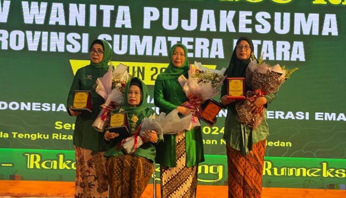 Wanita Pujakesuma Sumut Gelar Peringatan Hari Ibu ke-96, Empat Tokoh Wanita Dianugerahi Penghargaan