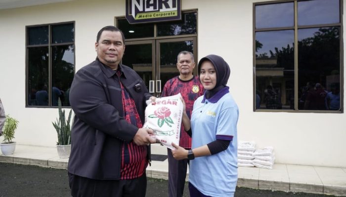 PS PTPN III Berikan Bantuan Sembako kepada Masyarakat Kurang Mampu