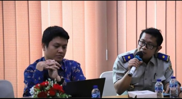 Rapat Klarifikasi Pengaduan Masyarakat