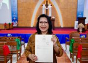 Terima SHM untuk Gereja Kristen Pasundan, Ketua Umum Majelis Sinode GKP: Ini Kado Natal bagi Jemaat