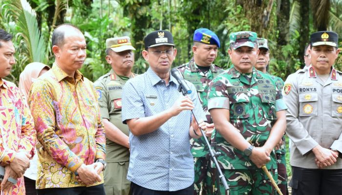 Dandenpom I/5 Hadiri Kunjungan Kerja Pangdam I/BB di Langkat dalam Perang Melawan Narkoba