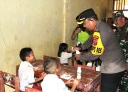 Kapolres Nias Salurkan Bantuan ke SDN 078481 Uluna’ai Hiligodu