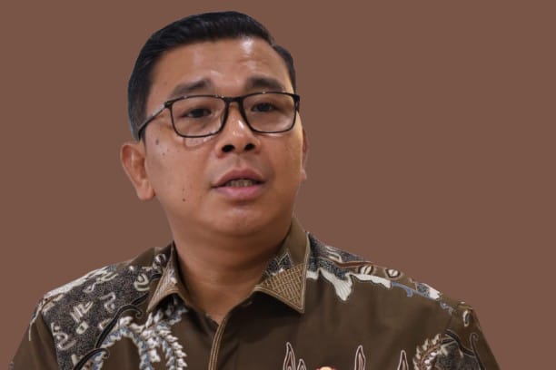 Tertibkan Angkutan Ilegal dan Pool