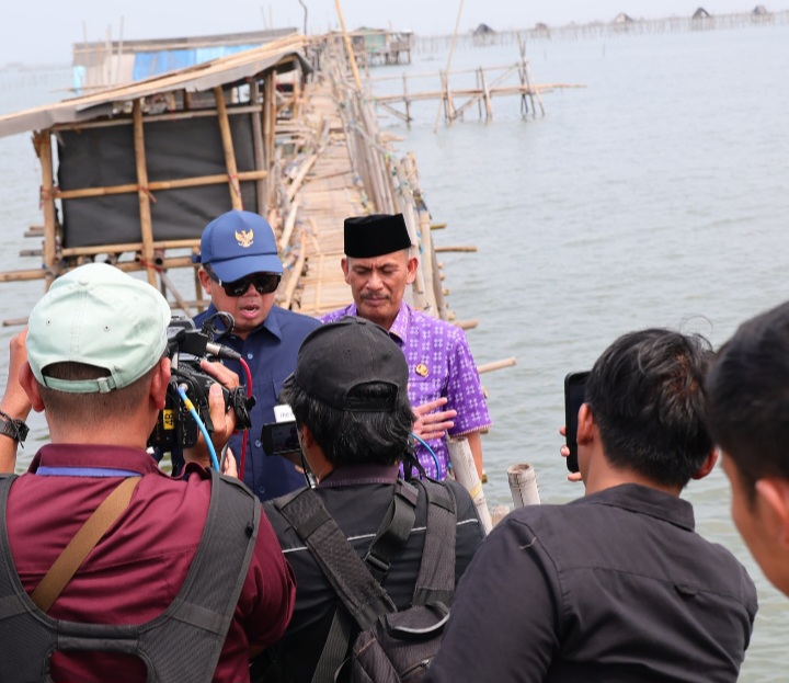 Batalkan Sertipikat Pagar Laut