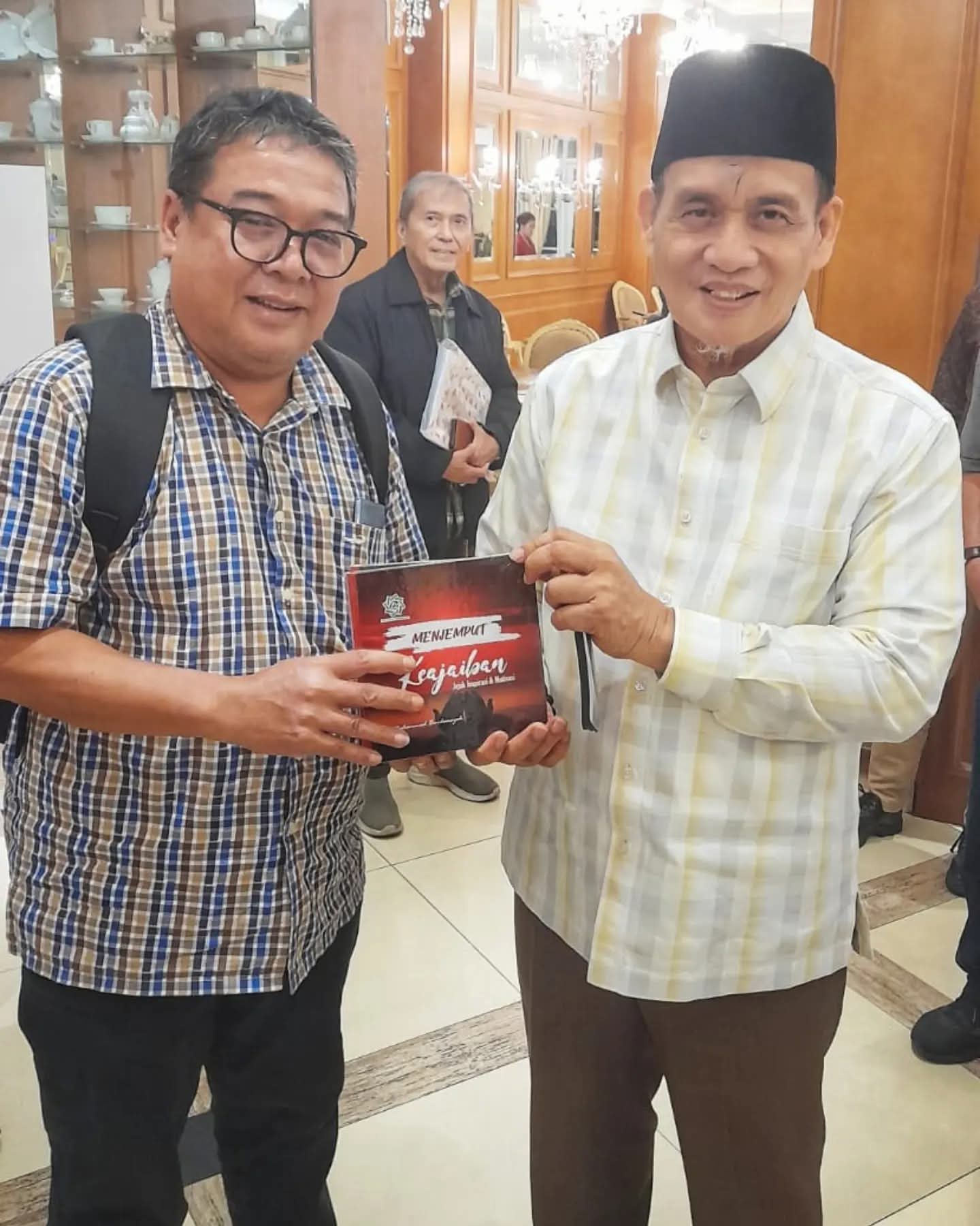 Analisis Perbandingan Indonesia Malaysia