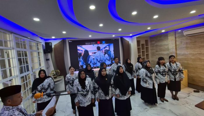 Pelantikan YPLP Dan APKS PGRI Sumut, Ilyas Sitorus Ajak Seluruh Pengurus Wujudkan Mimpi PGRI