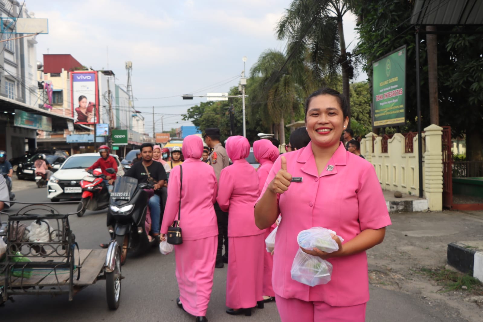Berbagi Takjil