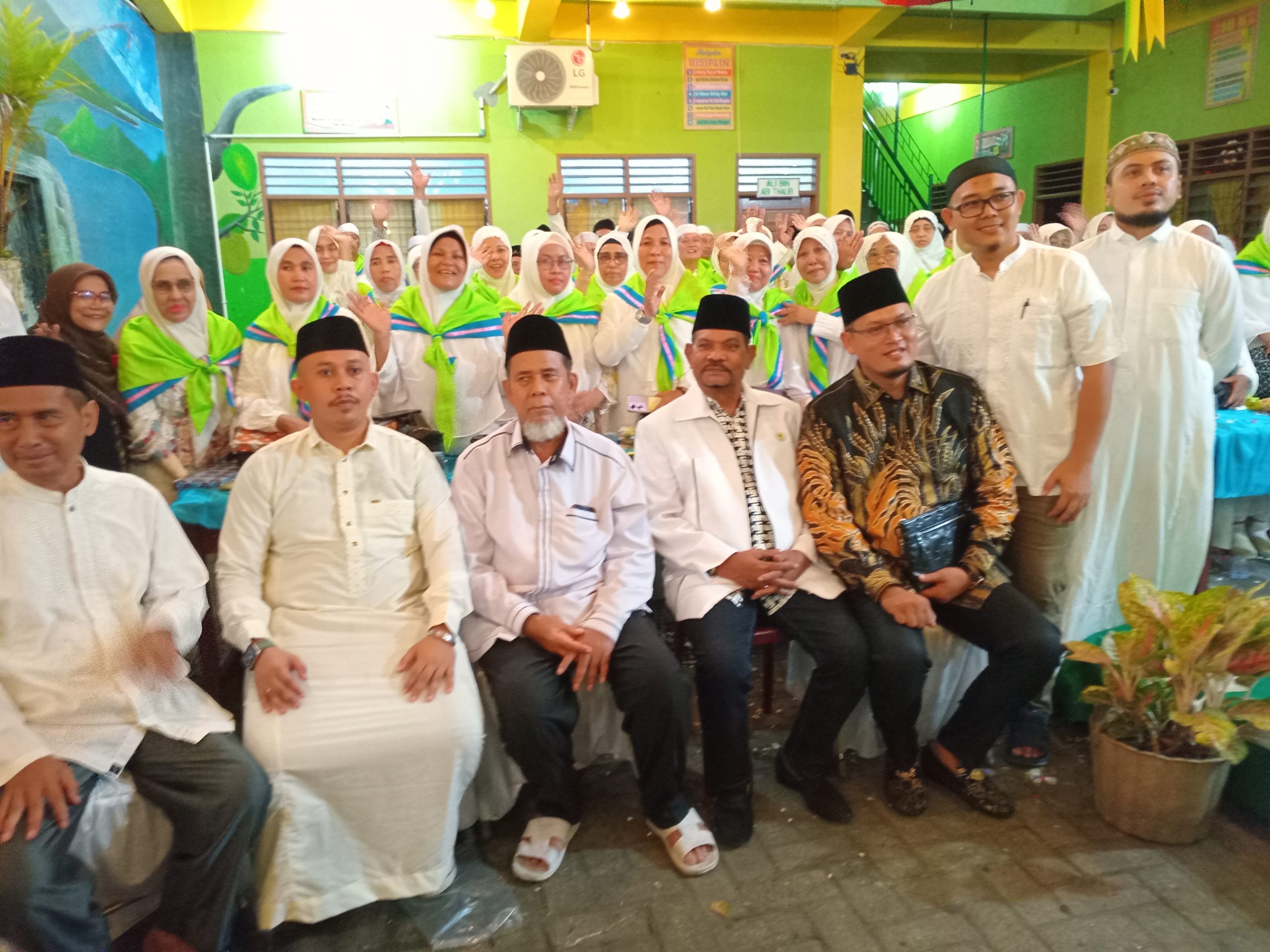 Halal Bihalal IPHI