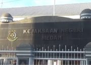 Keluarga Doris Memohon Tuntutan Ringan dari Jaksa untuk Doris dan Riris