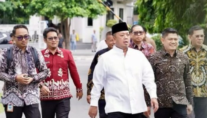 Kunjungi Sulteng, Menteri ATR/BPN Nusron Wahid Tegaskan Pemanfaatan Tanah untuk Dorong Ekonomi Daerah