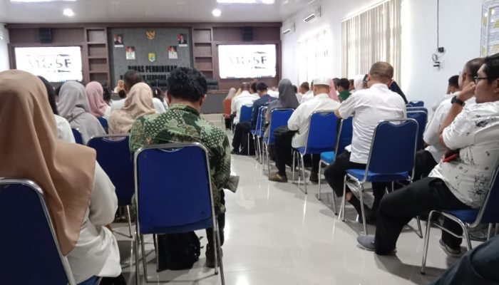 Dinas Pendidikan Sergai Gelar Sosialisasi Perbedaan Data Dapodik dan E-Ijazah untuk SMP