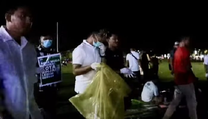 Wakil Wali Kota Binjai Gelar Aksi Pungut Sampah di Lapangan Merdeka Bersama Puluhan Anak Muda