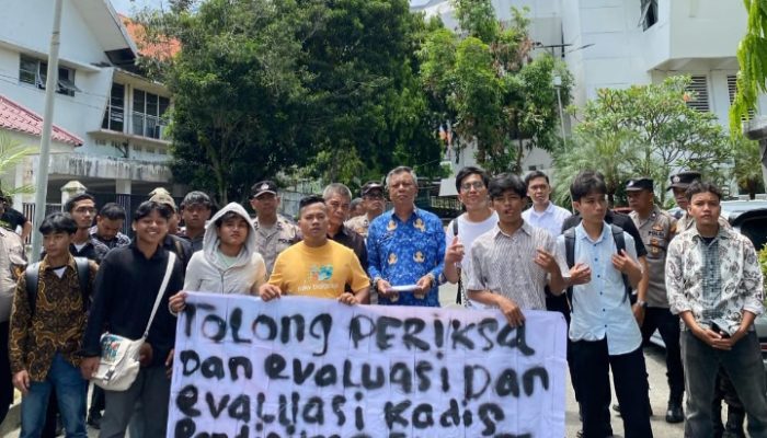 Aliansi Mahasiswa Desak Evaluasi Jabatan Alexander Sinulingga, Soroti Masalah Lapangan Merdeka Medan