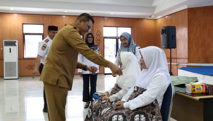 Dishub Sumut Berangkatkan Tiga Pegawai Naik Haji