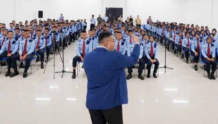 Beri Pembekalan Taruna Nusantara Malang, Wamen ATR/BPN: Tanah Adalah Sumber Daya Strategis