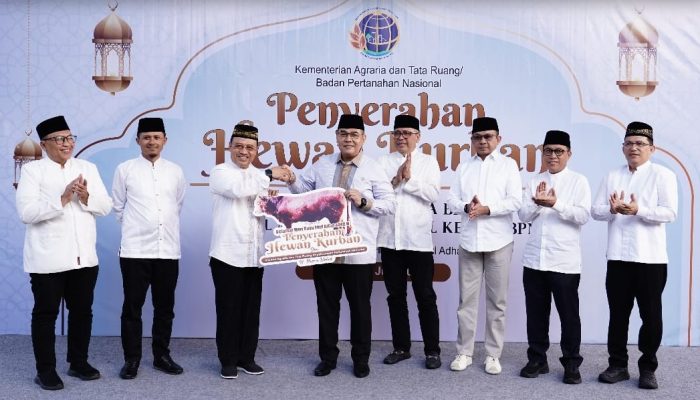 Iduladha 1446 H, Wamen Ossy: Momentum Spiritualisasi Nilai Pengabdian di Lingkungan Birokrasi
