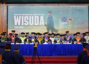 Wisuda UMSU Jadi Model, Kopertais IX: Saya Meneteskan Air Mata