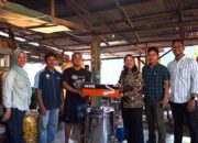 Dukung Program Kampus Berdampak, Dosen Unimed Latih UMKM dan Bantu Mesin Peniris Minyak untuk Tingkatkan Mutu Usaha Keripik