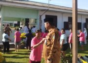 Direktur RS Jiwa Prof Dr Muhammad Ildrem Sapa Keluarga Disabilitas Mental yang Sedang Berolahraga