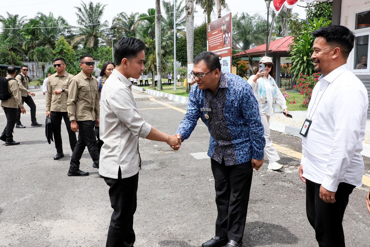 Gibran Kunjungi Sekolah Rakyat