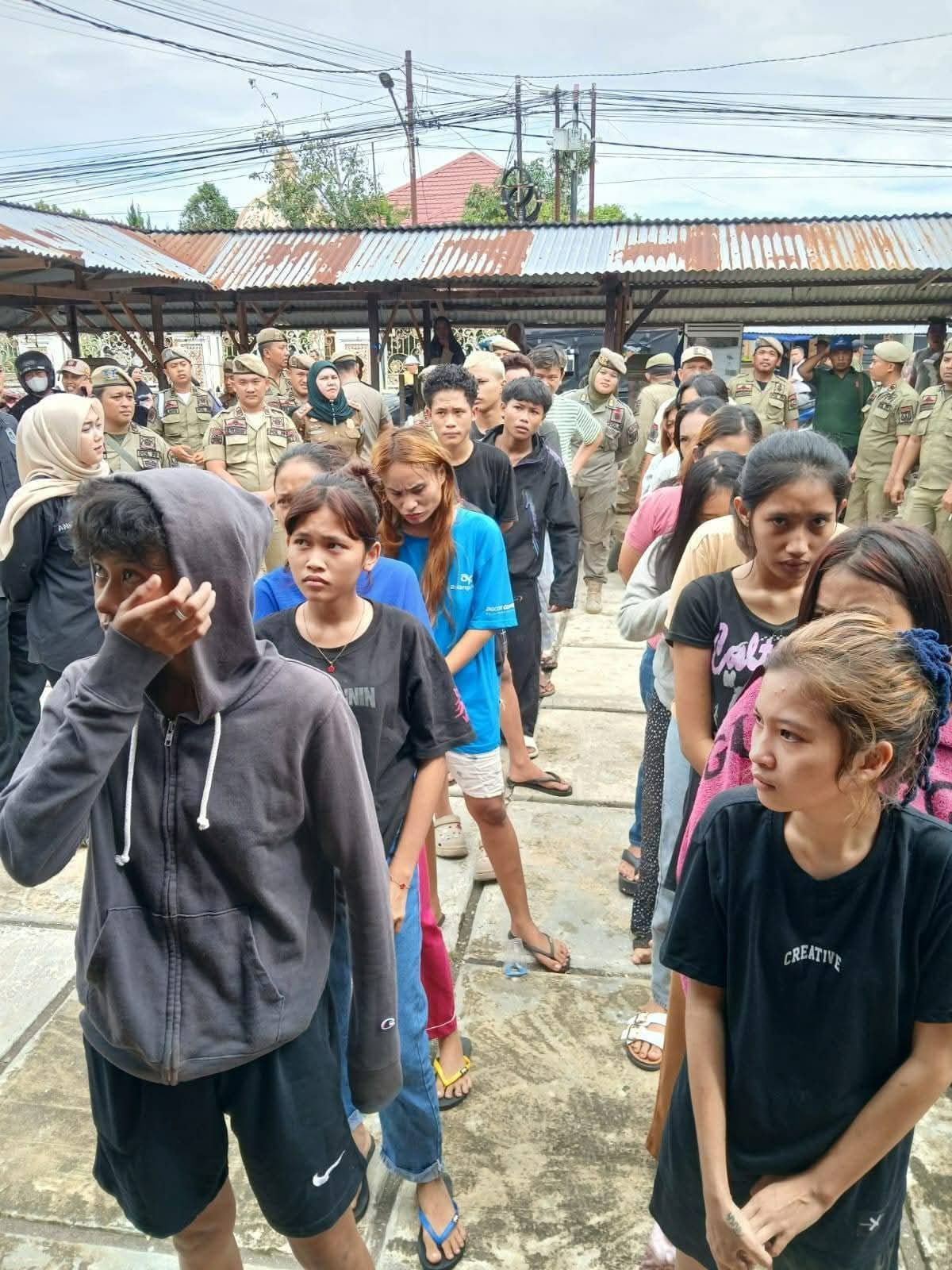 24 Penghuni Kos Diamankan