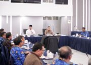 Pantau Progres Kerja