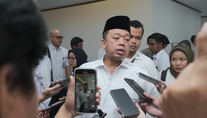 Menteri Nusron Pastikan Pengukuran Tanah di Wanam Presisi untuk Dukung Swasembada Pangan