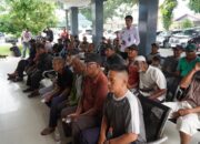 Rutan Kelas I Medan Bagikan 50 Paket Bansos kepada Tukang Becak