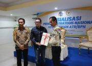 Serahkan Sertipikat Hak Pakai