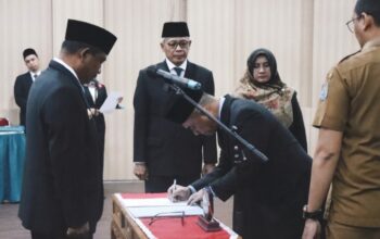 Lantik Pejabat Sekda Kota Binjai