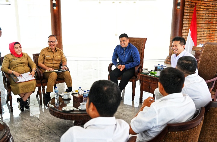 Audiensi Kadin dan Apindo