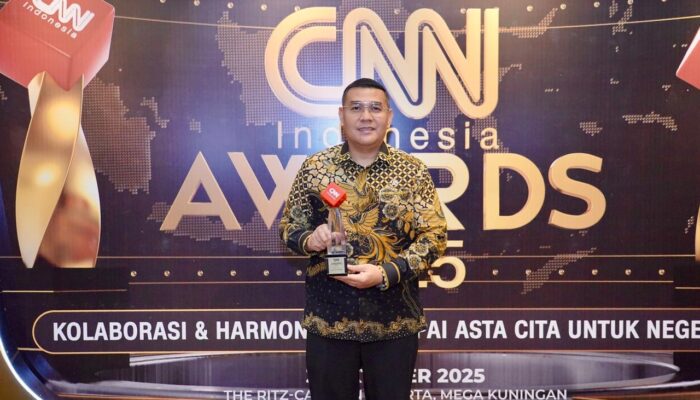 Kementerian ATR/BPN Raih Rural Development dan Regional Equity di CNN Indonesia Award 2025