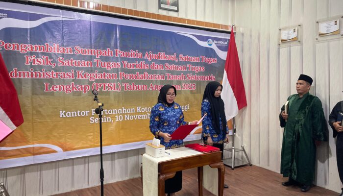 Kantah Tebing Tinggi Lantik Panitia Ajudikasi dan Satgas PTSL 2025