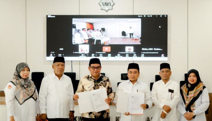 FDK UINSU Medan Teken MoA dengan FK KBIHU dan Lantik Pengurus PSRHU