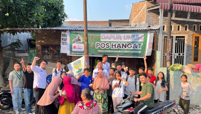 PW KAMMI Sumut dan PD KAMMI Medan Dirikan Dapur Umum dan Posko Bantuan untuk Korban Banjir di Medan